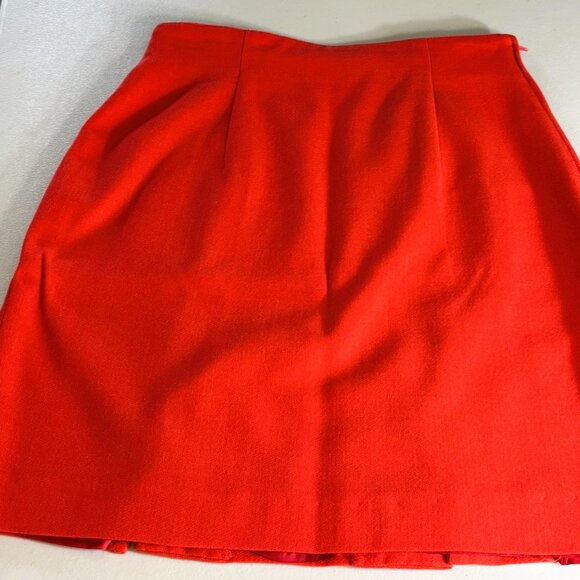 Emanuel Ungaro Vintage skirt Suit Sz Italian 40 US 4 includes jacket & skirt - Picture 7 of 10